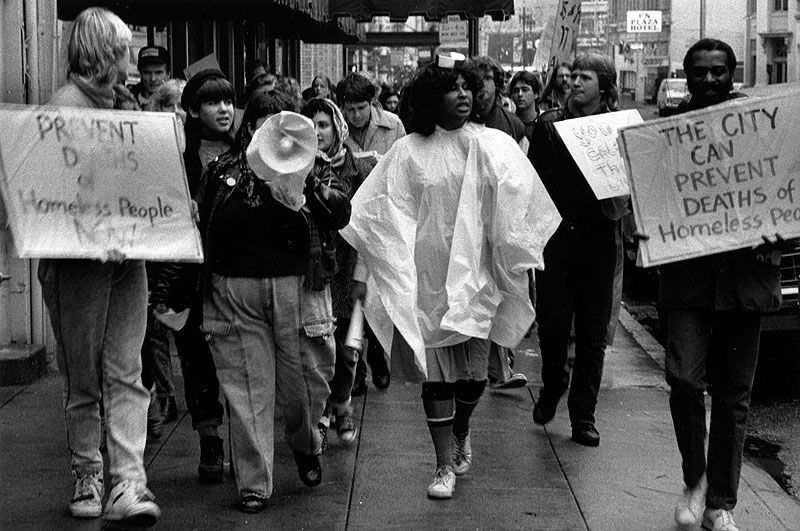 Homeless-death-demo-Feb-1989-by-Phil-Head-for-Tend-Times-AAT-1456.jpg