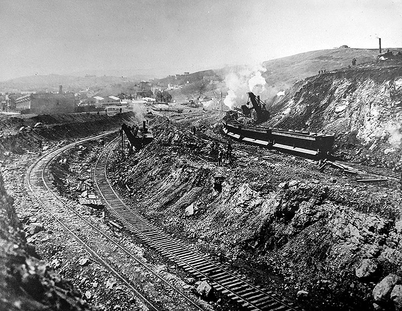 Carving-east-side-of-Potrero-Hill-for-railroad-c-1870s-PH-Archives-Project.jpg